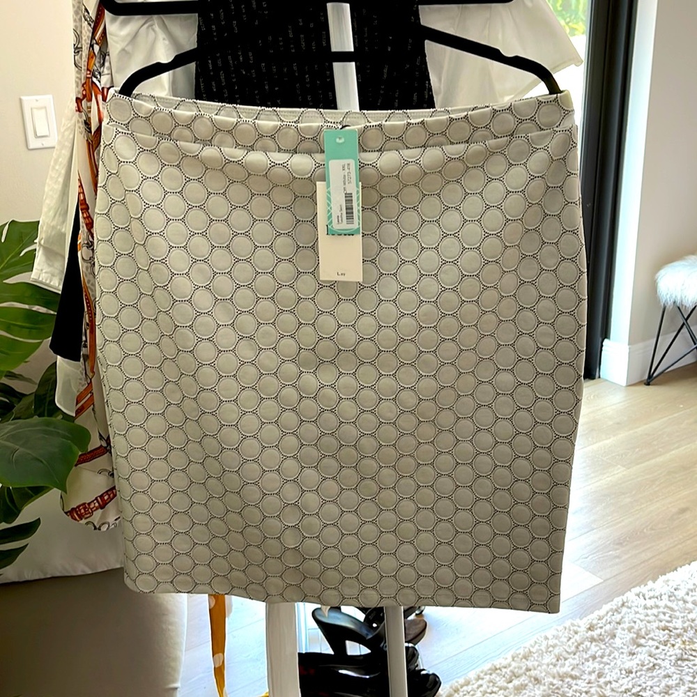 Leota-off white pencil skirt